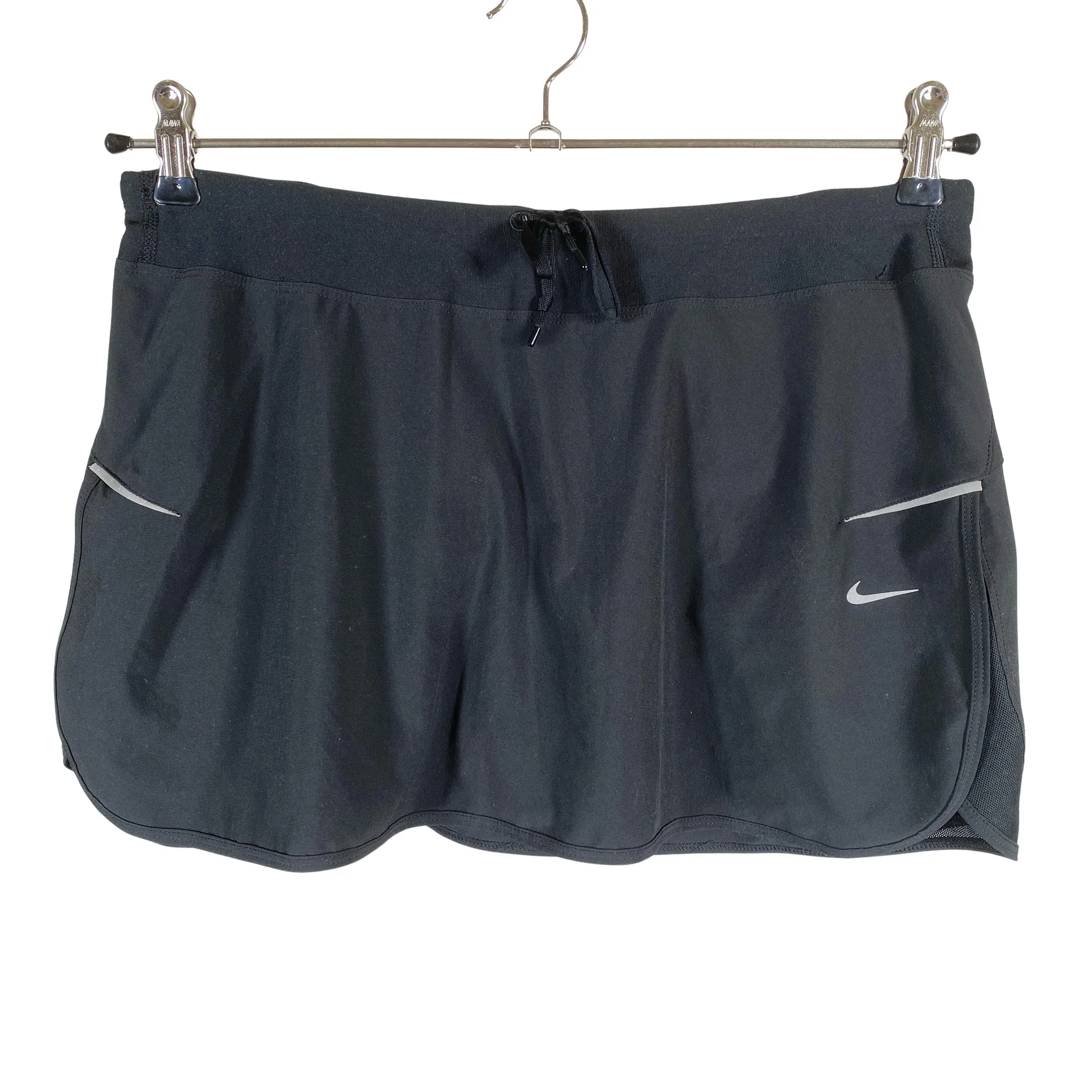 Urheilushortsihame, koko 38