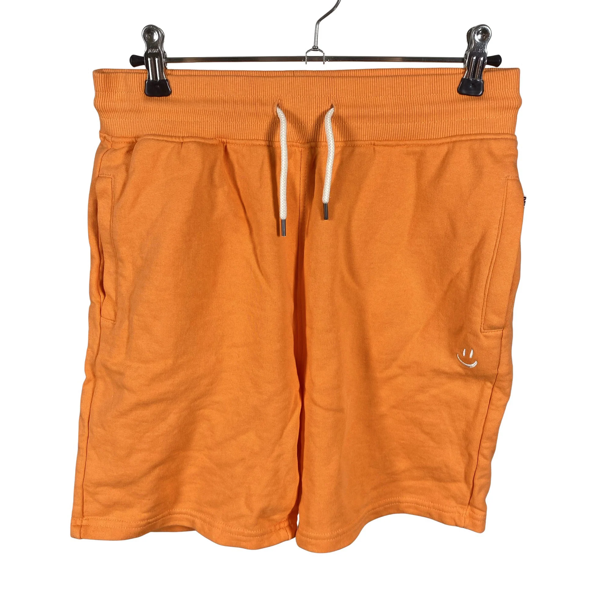 Collegeshortsit, koko 146 - 152