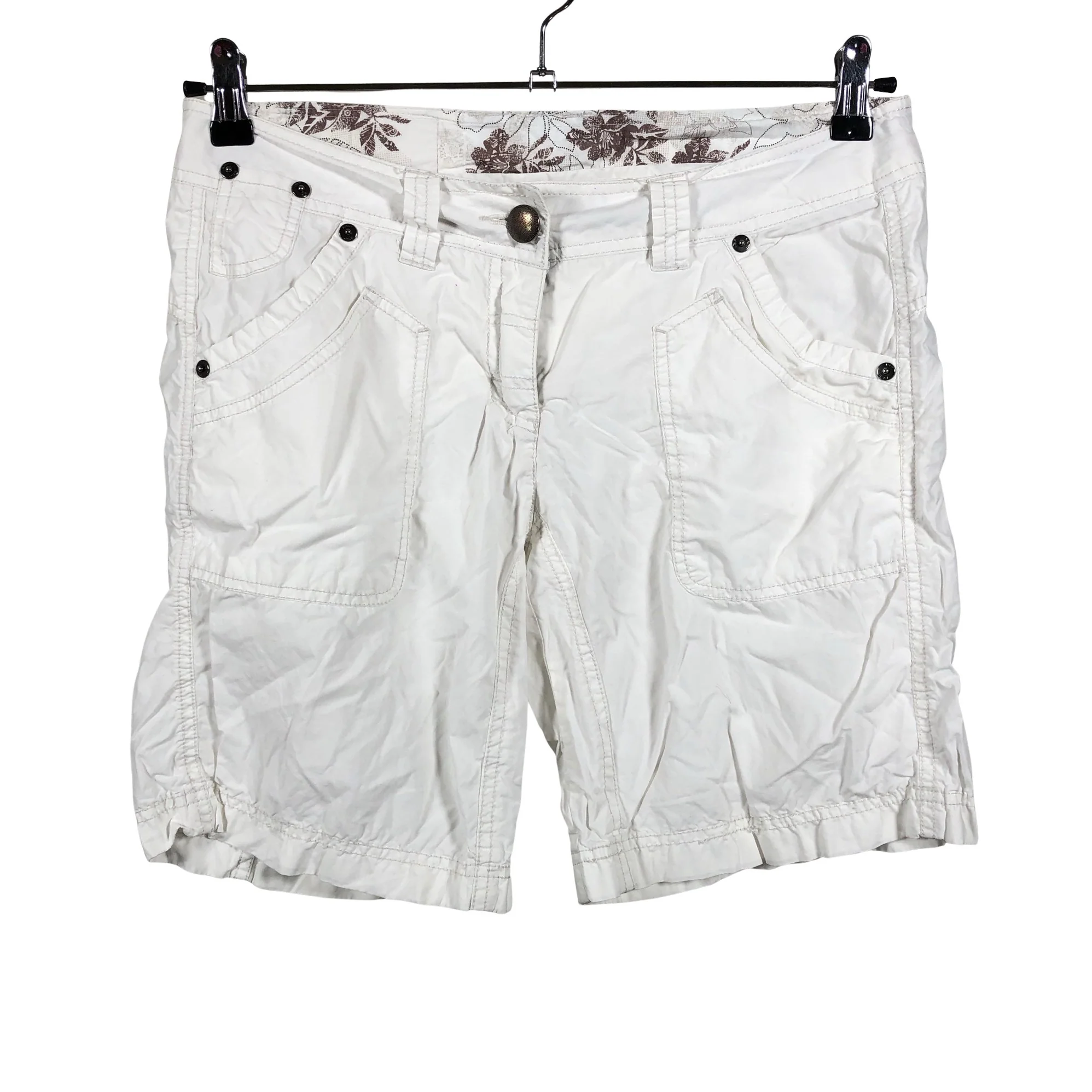 Shortsit, koko 38